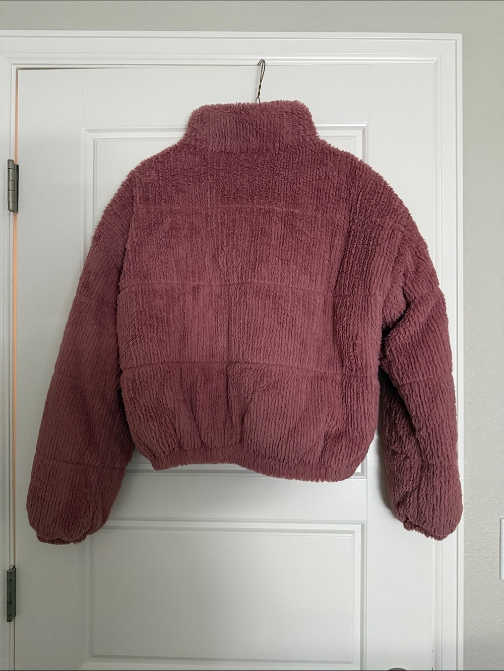 Wild Fable Zip-Up Plush Puffer Coat Size Small - Picture 2 of 2